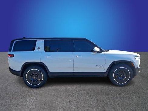 Used 2025 Rivian R1S Adventure AWD/4WD image 3