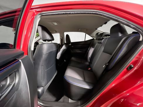 Used 2017 Toyota Corolla SE FWD image 29
