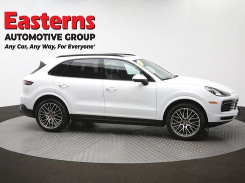 Used 2023 Porsche Cayenne Platinum Edition AWD/4WD image 54