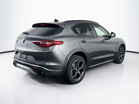 Used 2023 Alfa Romeo Stelvio Ti AWD/4WD image 9