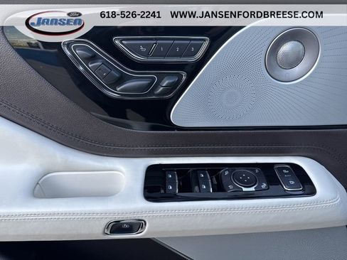 Used 2020 Lincoln Aviator Black Label w/ Dynamic Handling Package image 9