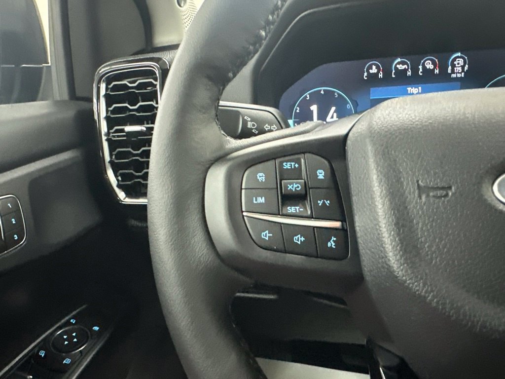 New 2026 Ford Ranger Lariat w/ Black Appearance Package AWD/4WD image 38