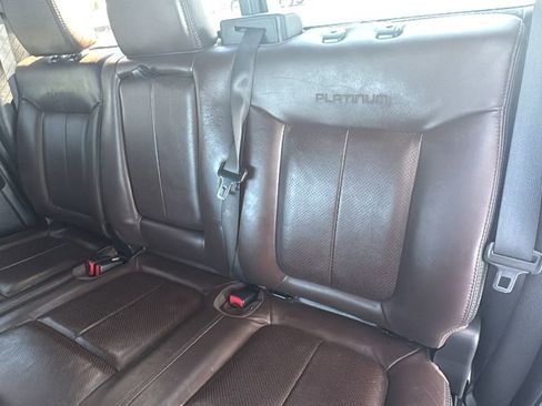 Used 2012 Ford F150 Platinum image 25