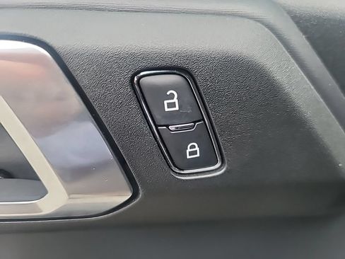 Used 2025 Ford Bronco Badlands AWD/4WD image 15