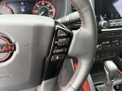 Used 2023 Nissan Frontier PRO-4X w/ Pro-4X Premium Package AWD/4WD image 25