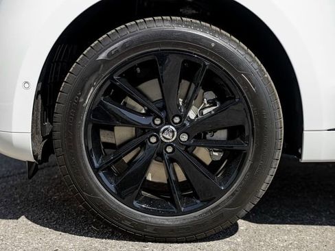 New 2026 Jaguar F-PACE R-Dynamic S image 11