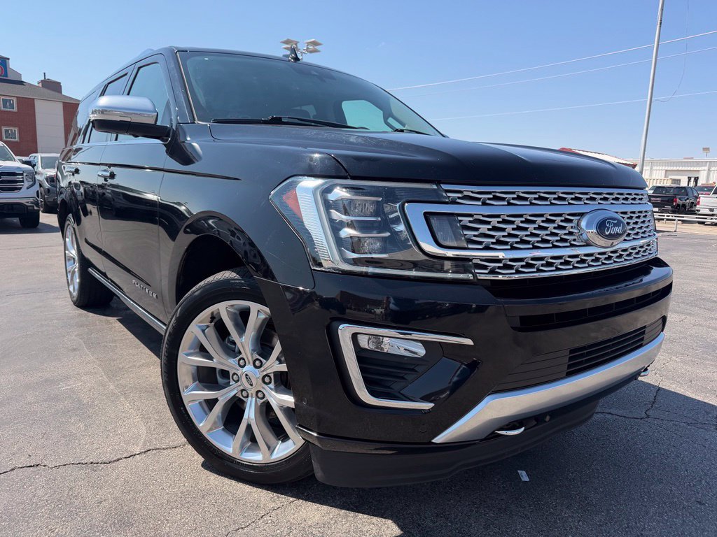 Used 2019 Ford Expedition Platinum AWD/4WD image 2