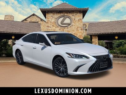 Certified 2025 Lexus ES 300h w/ Premium Package