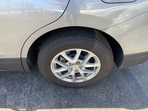 Used 2024 Chevrolet Equinox LT w/ Driver Convenience Package AWD/4WD image 7