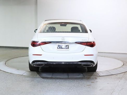 Used 2024 Mercedes-Benz S 580e 4MATIC Sedan image 12