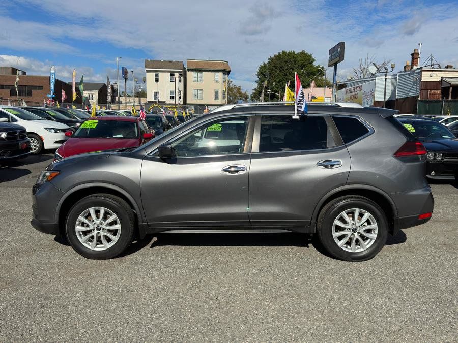 Used 2020 Nissan Rogue SV AWD/4WD image 7