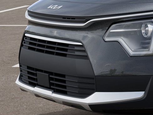 New 2025 Kia Niro EX image 12