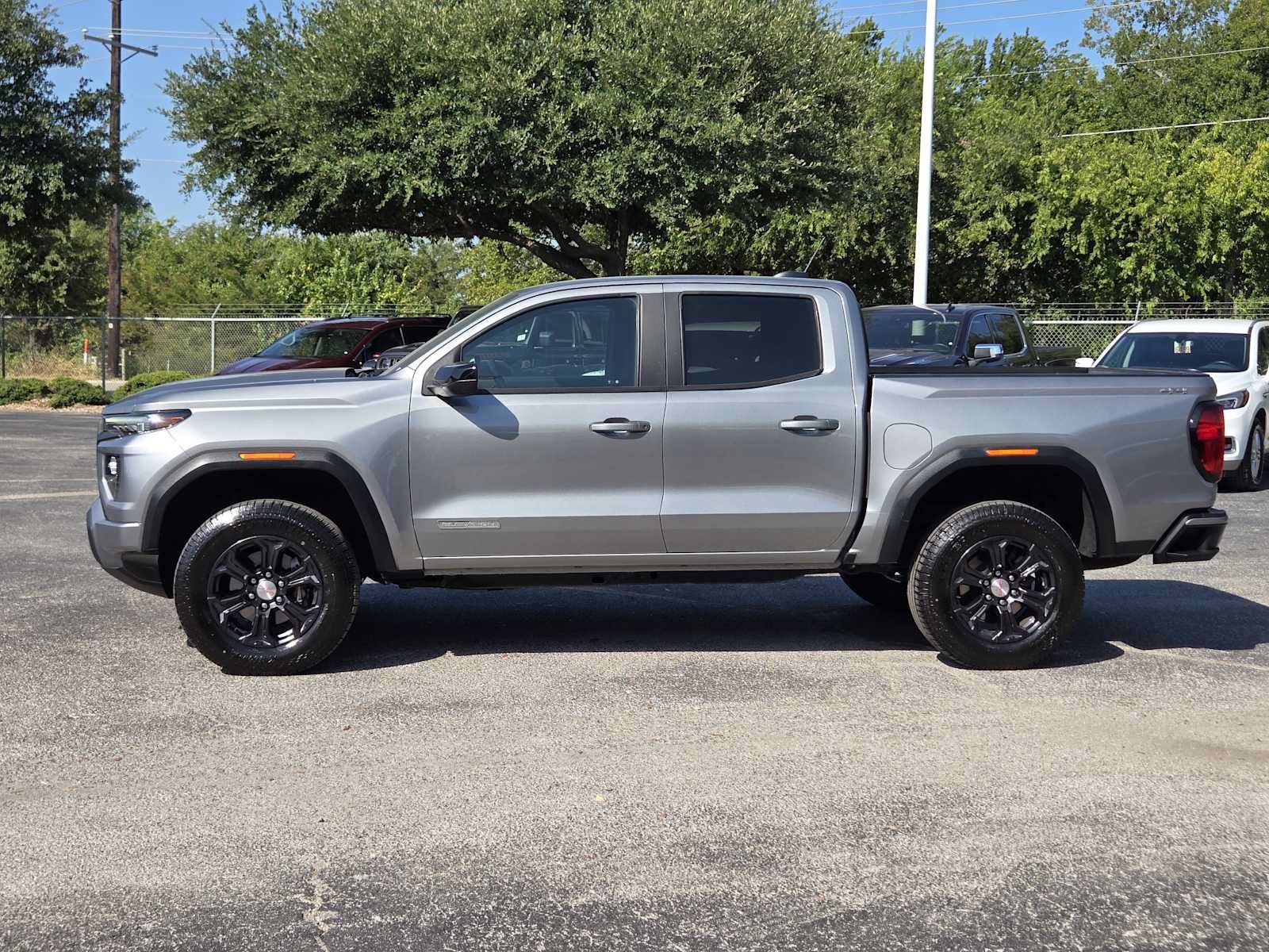 Certified 2023 GMC Canyon Elevation w/ Elevation Premium Package AWD/4WD image 4