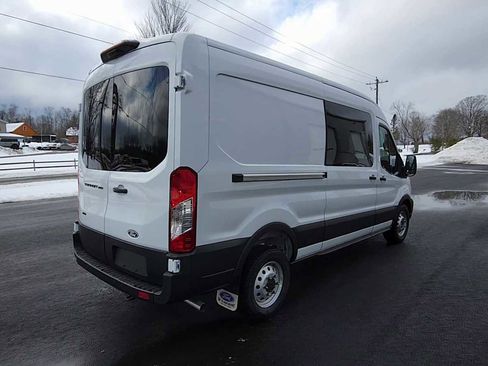 New 2026 Ford Transit 250 148 Medium Roof Extended AWD image 8