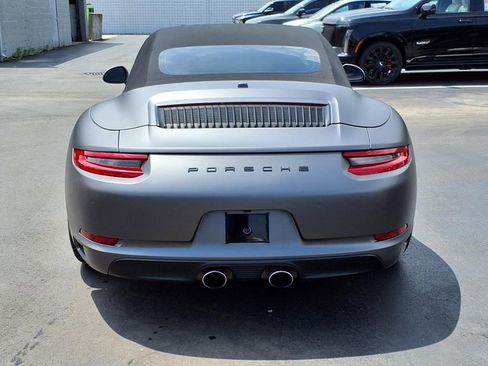 Used 2018 Porsche 911 Carrera image 4