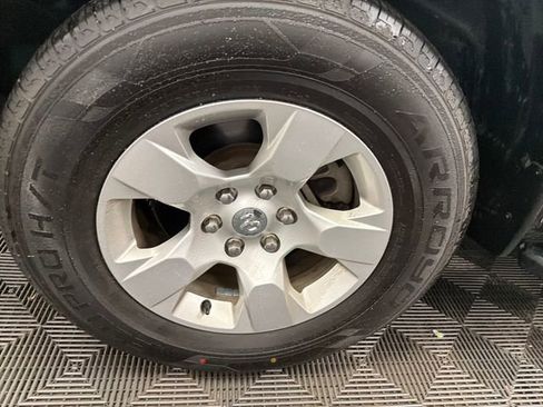 Used 2021 RAM 1500 Big Horn AWD/4WD image 46