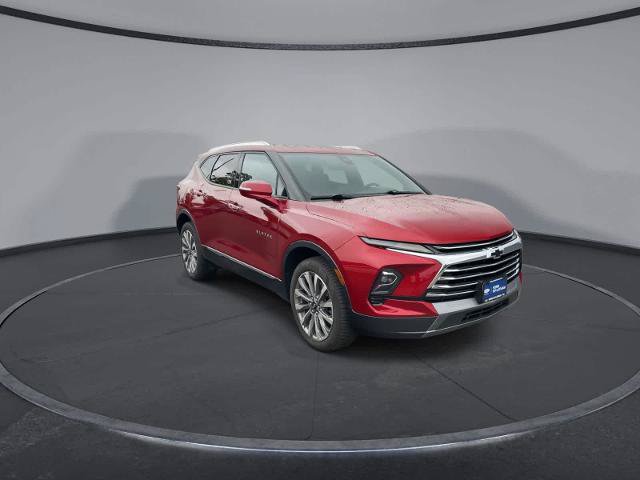 Used 2023 Chevrolet Blazer Premier AWD/4WD image 2