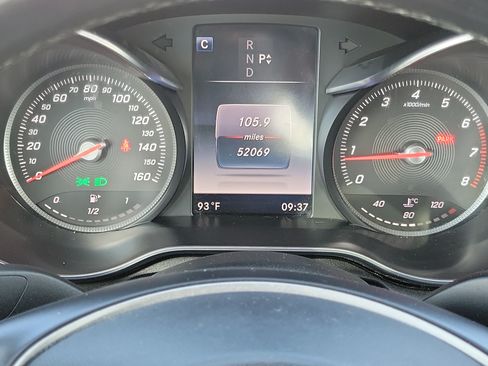 Used 2016 Mercedes-Benz C 300 4MATIC Sedan w/ Multimedia Package image 14