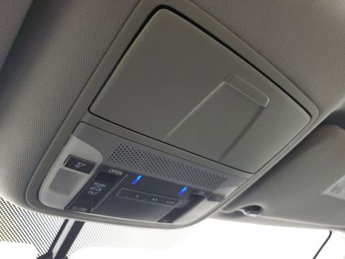 Used 2015 Acura TLX V6 image 33