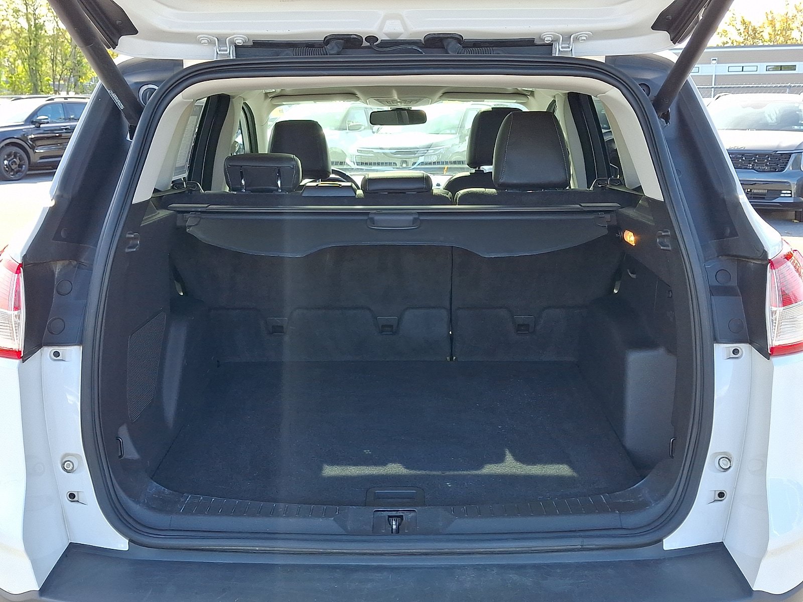 Used 2014 Ford Escape Titanium w/ Equipment Group 401A FWD image 29