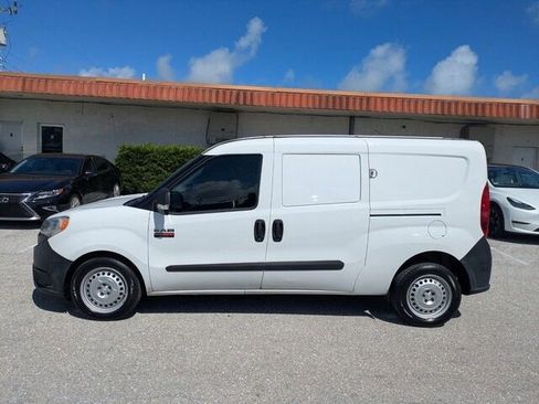 Used 2018 RAM ProMaster City Tradesman image 4