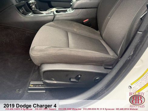 Used 2019 Dodge Charger SXT w/ Driver Confidence Group image 14