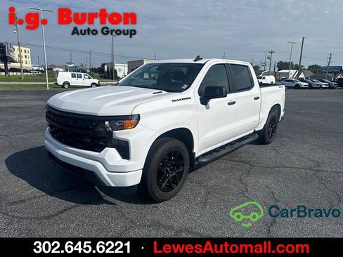 Used 2025 Chevrolet Silverado 1500 Custom w/ Turbomax Blackout Package AWD/4WD image 7