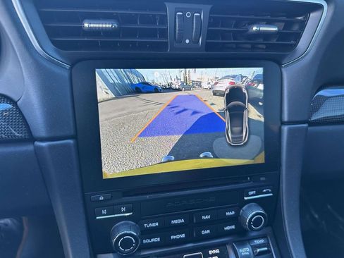 Used 2018 Porsche 911 Carrera 4S AWD/4WD image 26