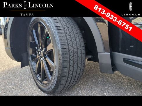 Certified 2023 Lincoln Nautilus Reserve w/ Monochromatic Package FWD image 34