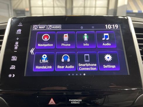 Used 2017 Honda Pilot Touring image 21