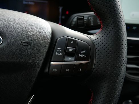 Certified 2024 Ford Escape ST-Line w/ Tech Pack #1 image 19