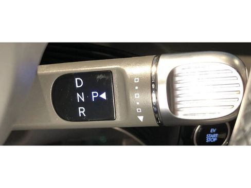 Used 2024 Hyundai Ioniq 5 SEL image 28