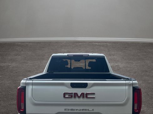 Used 2022 GMC Sierra 1500 Denali w/ Denali Premium Package image 31