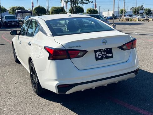 Used 2019 Nissan Altima 2.5 S FWD image 7