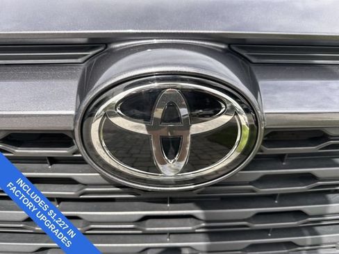 Used 2024 Toyota RAV4 LE FWD image 10