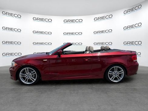 Used 2012 BMW 135i Convertible RWD image 4