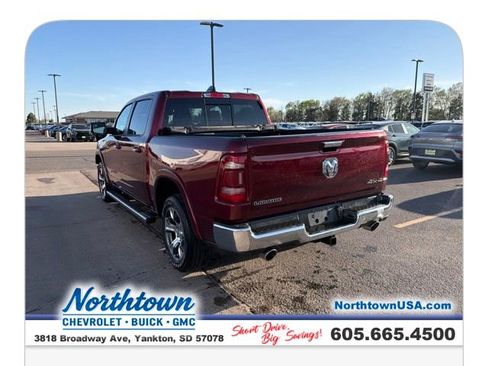 Used 2022 RAM 1500 Laramie AWD/4WD image 36