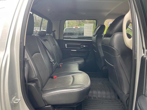 Used 2015 RAM 2500 Laramie w/ Protection Group image 28