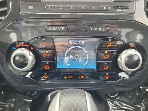 Used 2012 Nissan Juke SL AWD/4WD image 20
