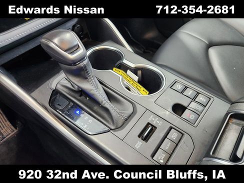 Used 2023 Toyota Highlander XLE image 34