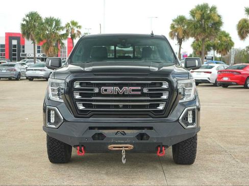 Used 2019 GMC Sierra 1500 AT4 w/ Off Road Performance Package AWD/4WD image 6