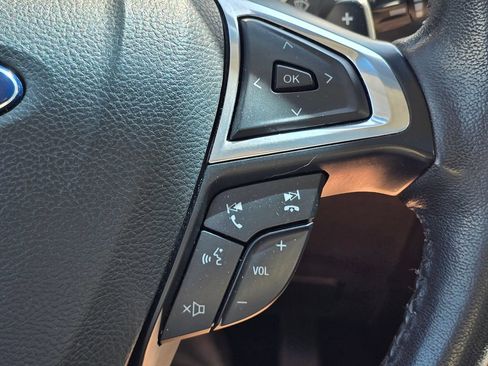 Used 2015 Ford Edge Titanium AWD/4WD image 31