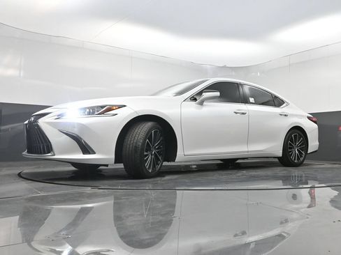 Used 2023 Lexus ES 350 w/ Premium Package FWD image 26