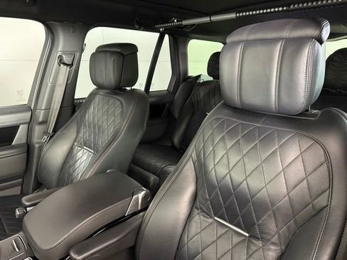 Certified 2021 Land Rover Range Rover SV Autobiography Dynamic image 15