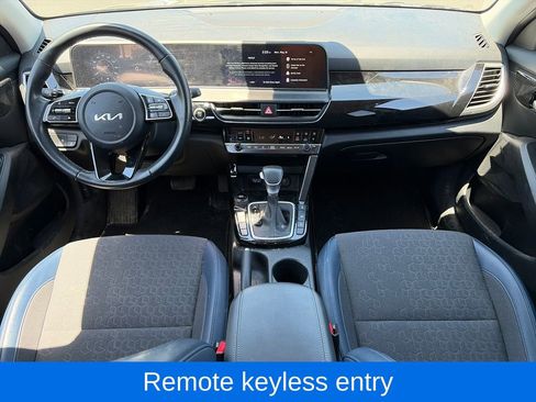 Used 2024 Kia Seltos S AWD/4WD image 11