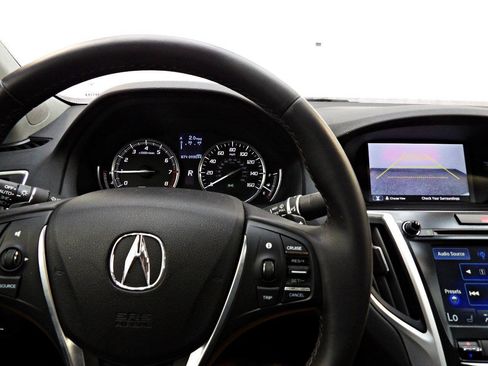 Used 2016 Acura TLX FWD image 16