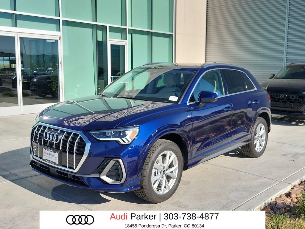 Used 2025 Audi Q3 2.0T Premium Plus w/ Premium Plus Package AWD/4WD image 4