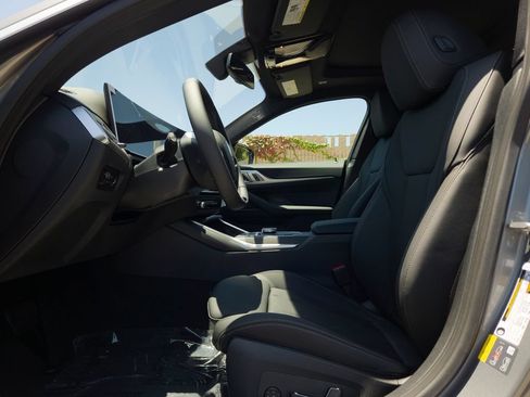 New 2026 BMW i4 eDrive40 w/ Parking Assistance Package RWD image 8