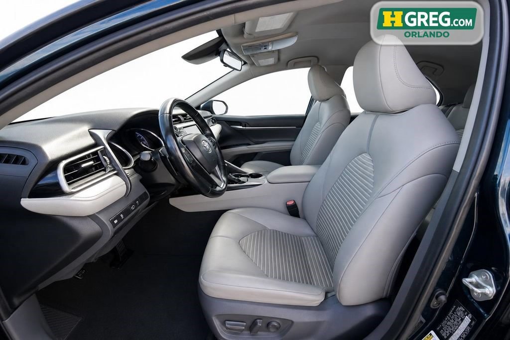 Used 2019 Toyota Camry SE FWD image 10
