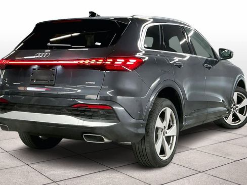 Used 2025 Audi Q5 Premium Plus w/ Premium Plus image 15